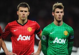 Carrick salue De Gea