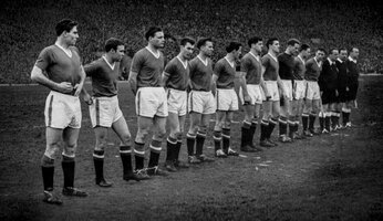 Manchester United commémore le souvenir de Munich, 64 ans après