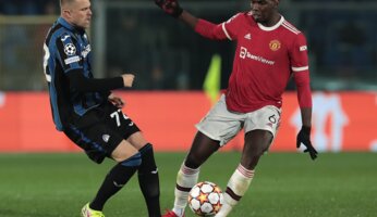 Paul Pogba absent encore un mois