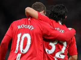 Rooney heureux avec Tevez