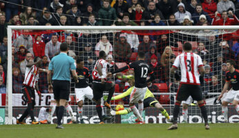 Report : Sunderland 2 United 1