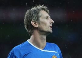 Van der Sar jusqu'en 2010