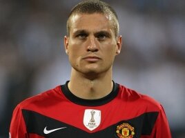 Vidic ne partira pas!