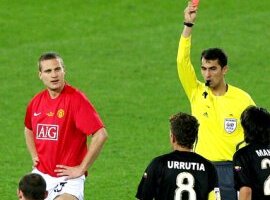 Vidic suspendu un match