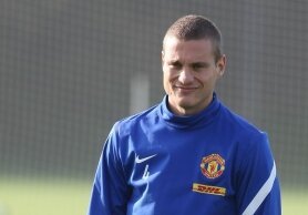 Vidic : "Favoris pour le titre"