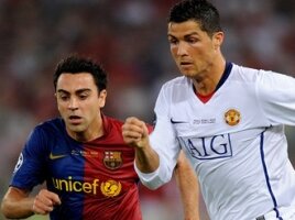 Xavi tacle Ronaldo 