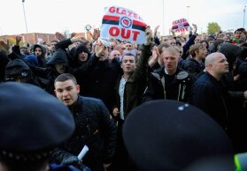 3000 personnes contre les Glazers