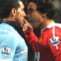 Rafael vs Tevez