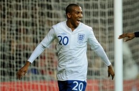 Officiel : Ashley Young, 2ème recrue