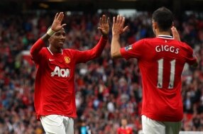 "Les joueurs respectent Scholes et Giggs"