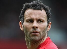 Giggs en quête de record