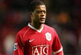 Leçon d'histoire pour Evra