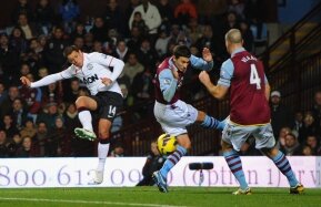 Pas de triplé pour Chicharito