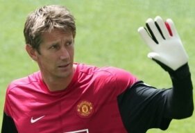 Le jubilé de Van der Sar