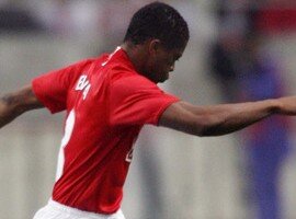 Evra ne s\'enflamme pas