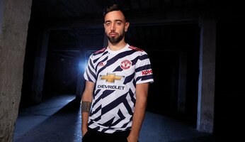 United officialise le maillot third 2020-2021 🦓