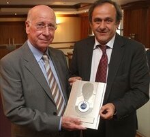 Sir Bobby Charlton honoré